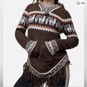 Brown Alpaca Fringe Hooded Sweater with Nordic Pattern